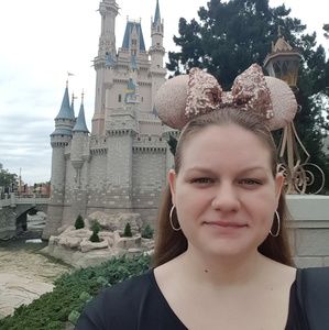 Meet your Posher, Lindsey